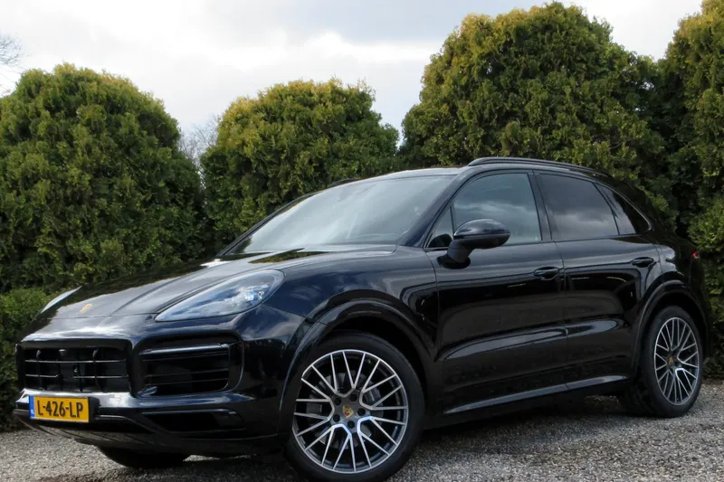 Porsche Cayenne (2021)