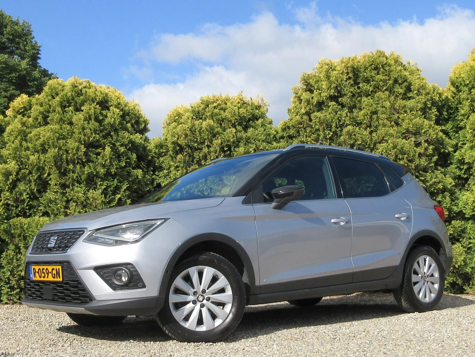 SEAT Arona (2018) — foto 1