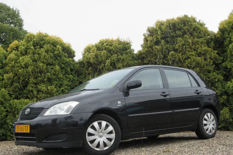 Toyota Corolla (2003)