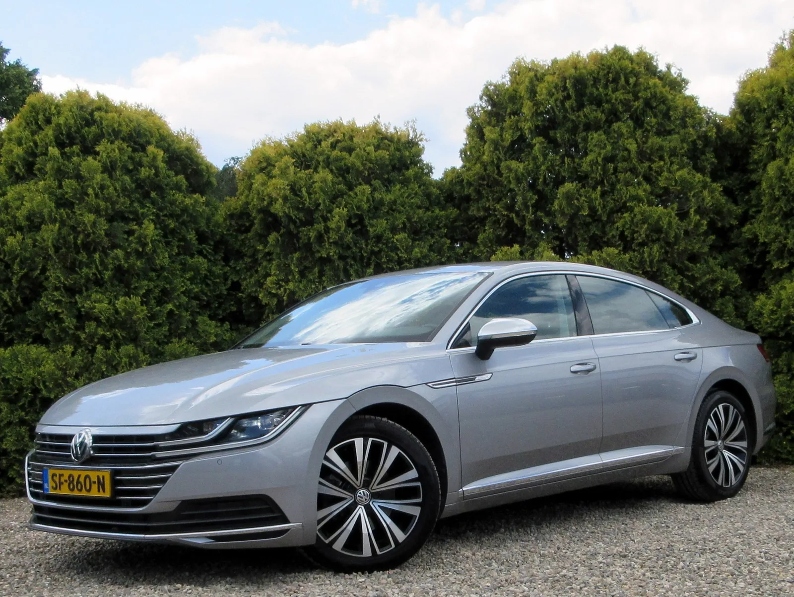 Volkswagen Arteon (2018) — foto 1