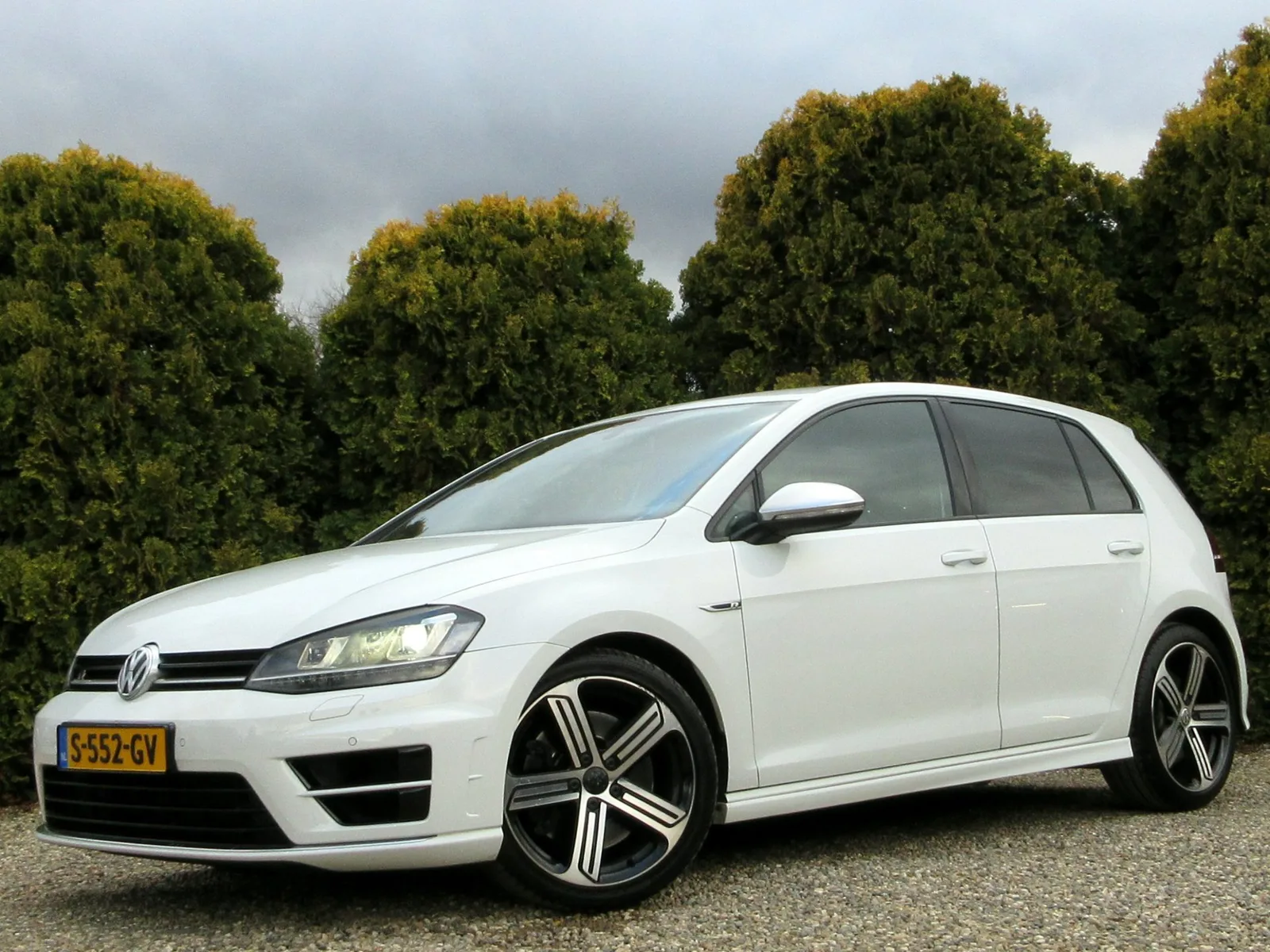 Volkswagen Golf (2014) — foto 1