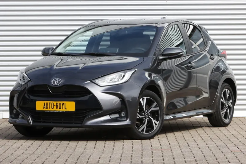 Toyota Yaris (2024)