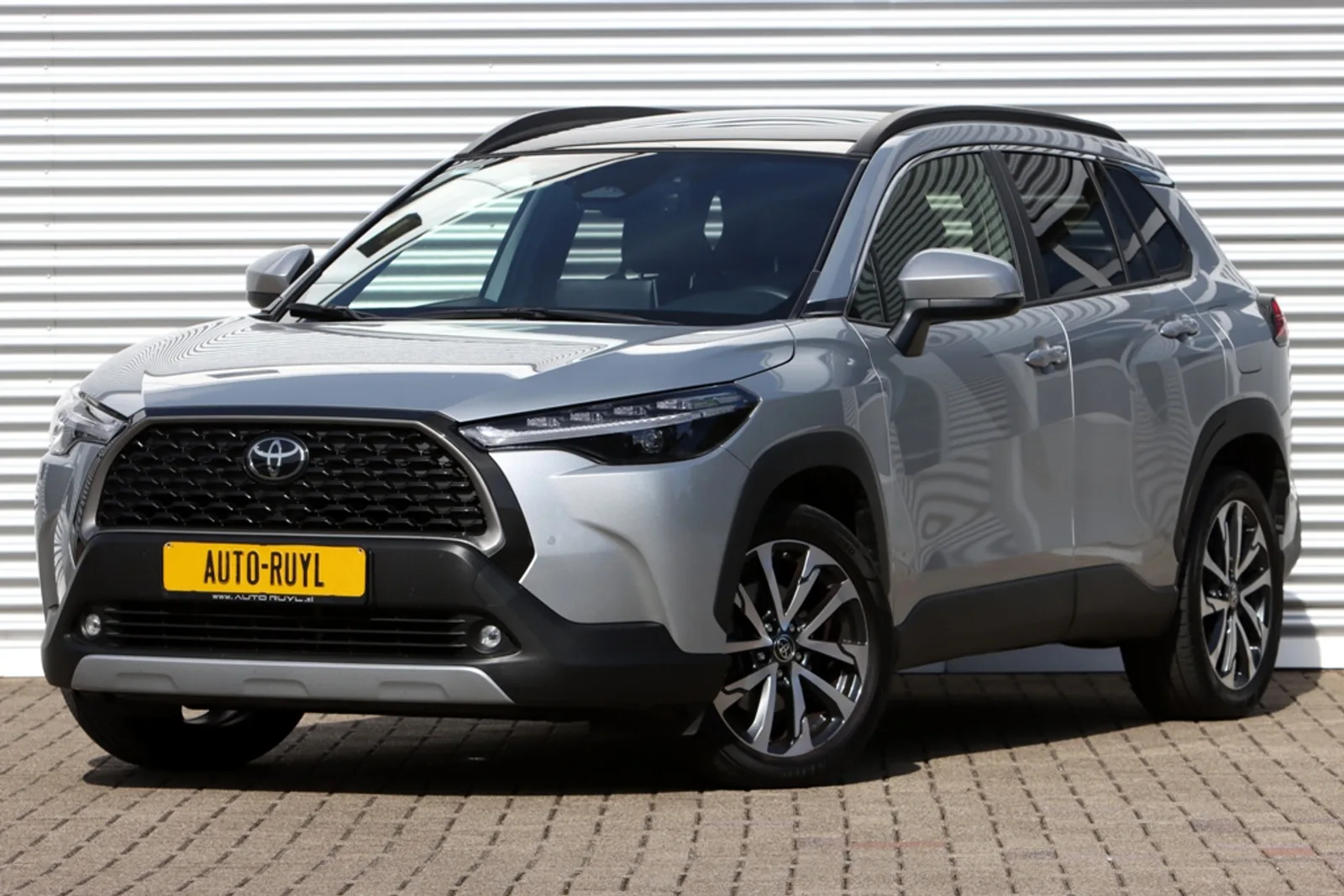 Toyota Corolla Cross (2025) — foto 1