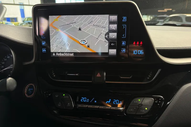 Toyota C-HR (2019)