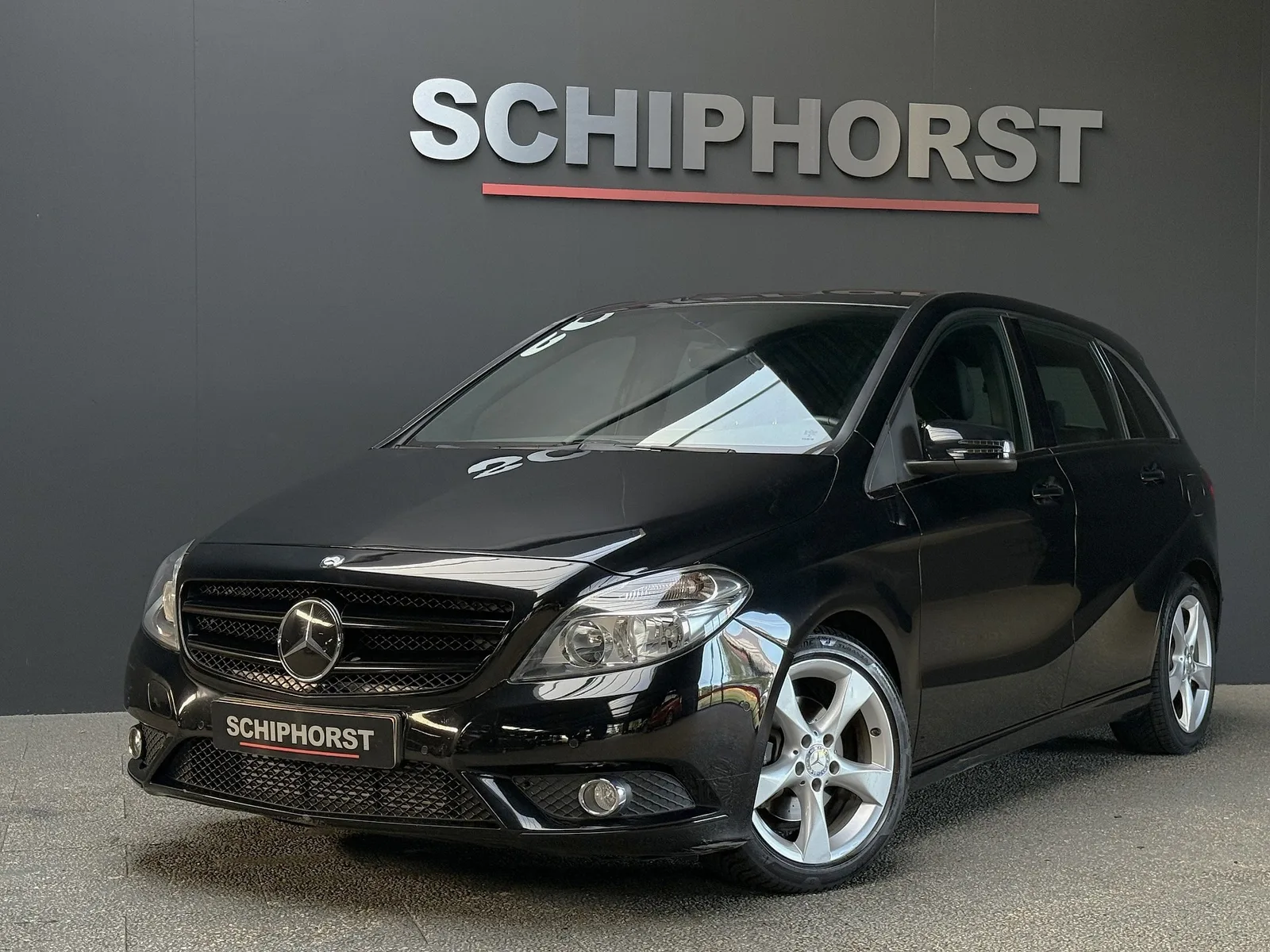 Mercedes-Benz B-Klasse (2014) — foto 1