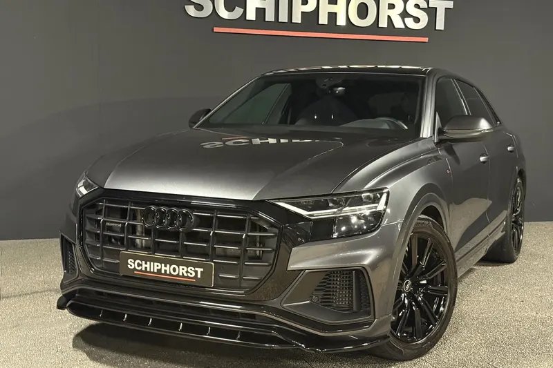 Audi Q8 (2023)