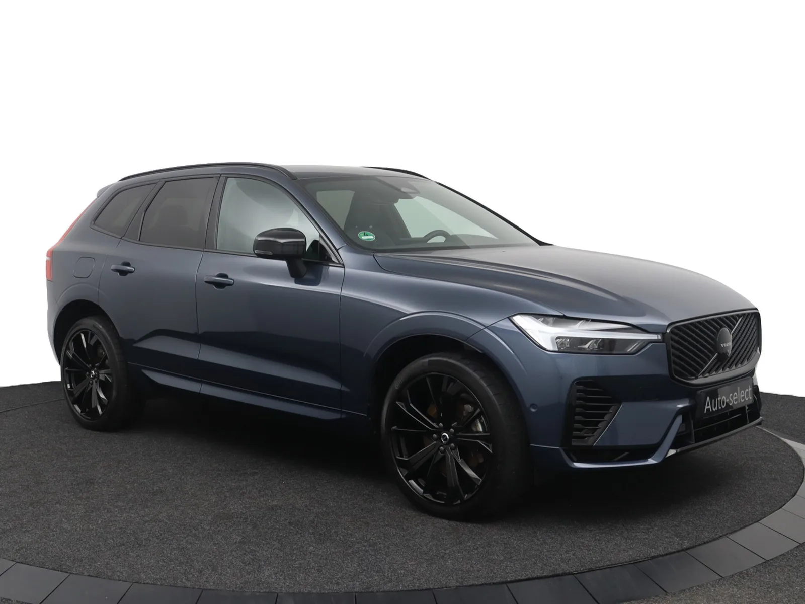 Volvo XC60 (2025) — foto 1