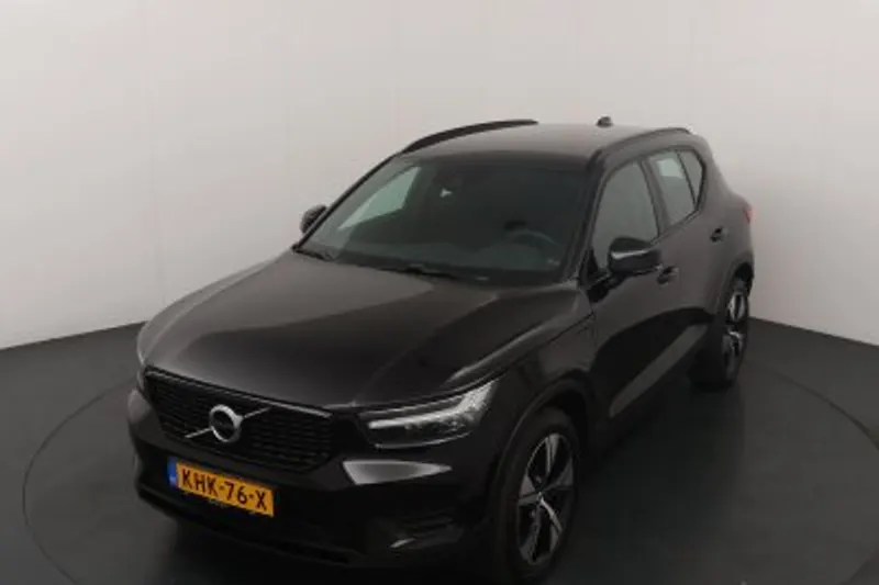 Volvo XC60 (2023)