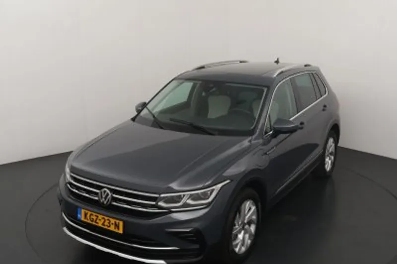 Volkswagen Tiguan (2017)