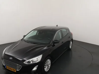 Ford Focus (2021) — foto 1