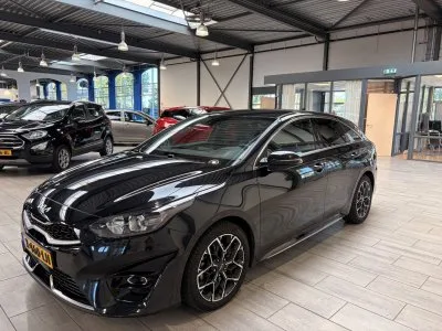 Kia ProCeed (2019) — foto 1
