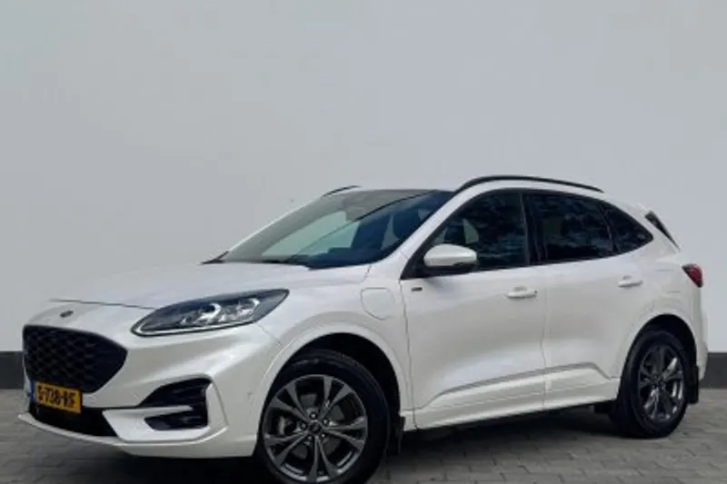 Ford Kuga (2023)