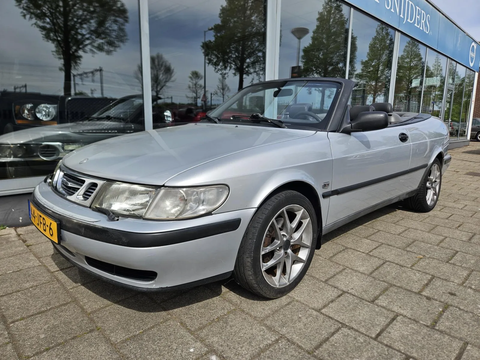 Saab 9-3 (1998) — foto 1