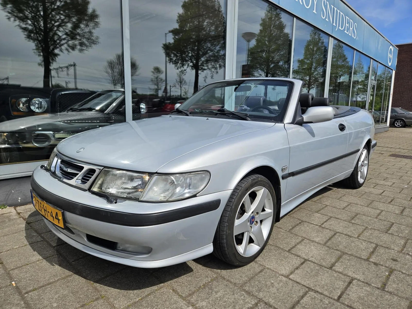 Saab 9-3 (2003) — foto 1