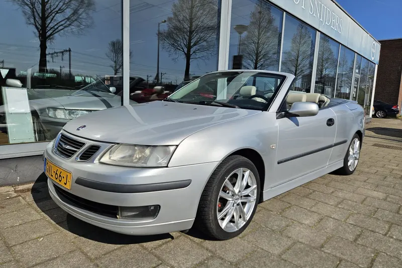 Saab 9-3 (2005)