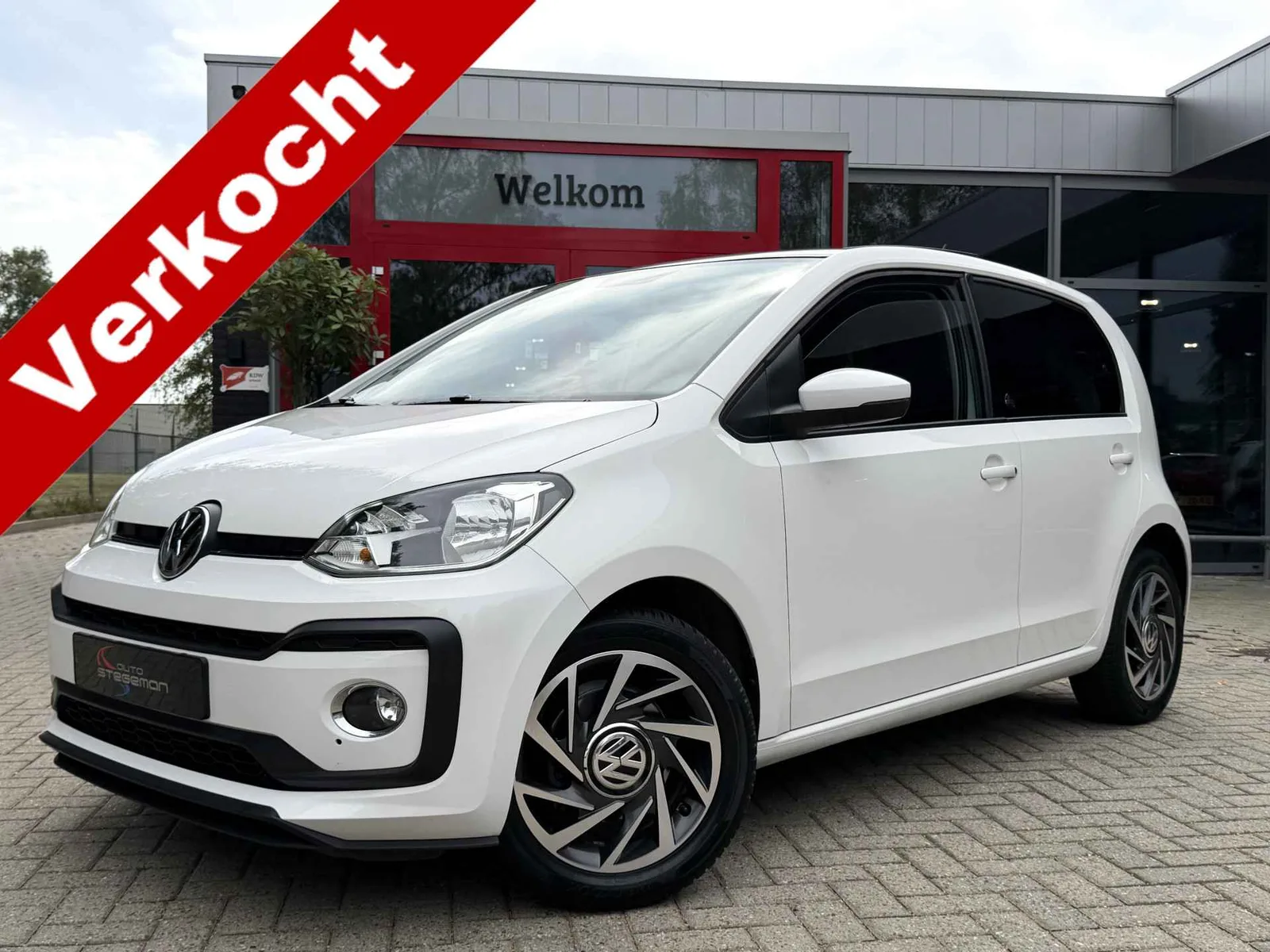 Volkswagen Up! (2017) — foto 1