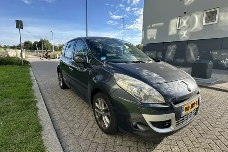 Renault Scénic (2009)