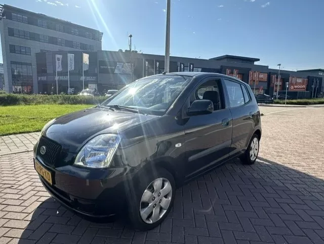 Kia Picanto (2004) — foto 1