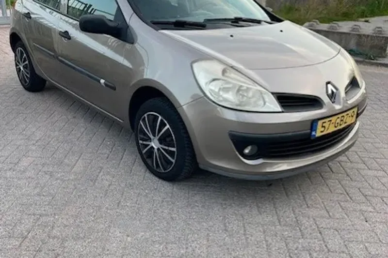 Renault Clio (2008)