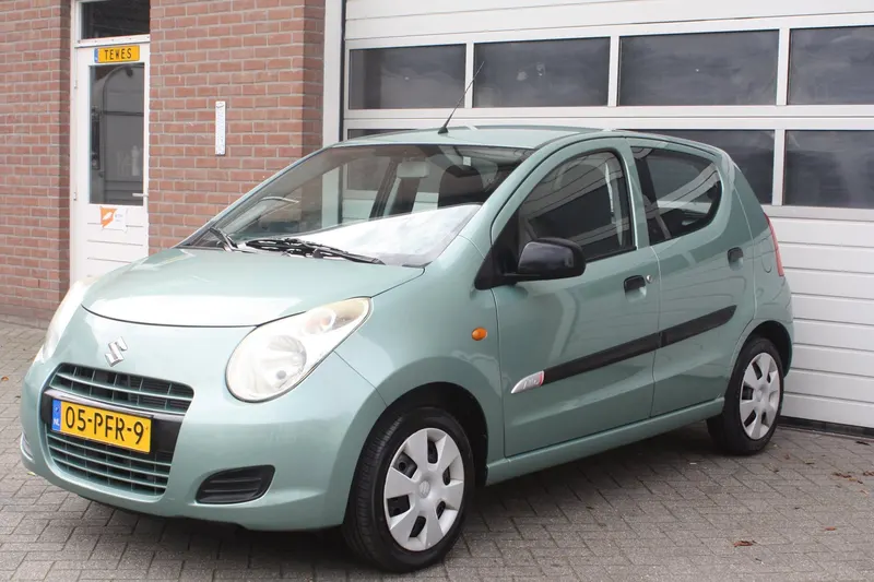 Suzuki Alto (2011)