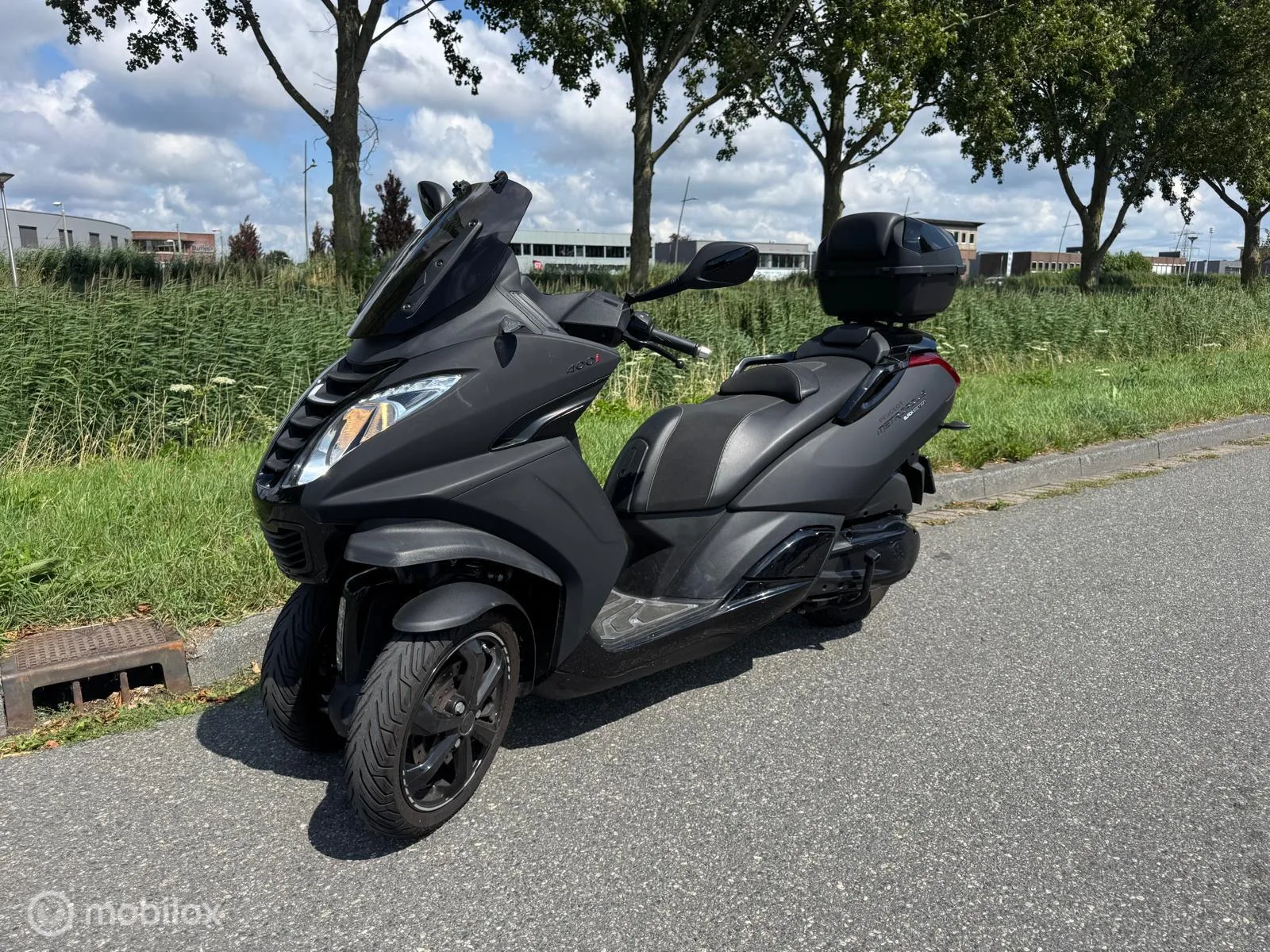 Peugeot Metropolis (2020) — foto 1