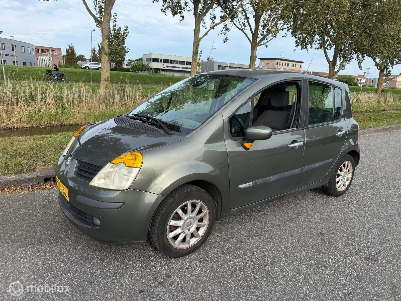 Renault Modus (2004) — foto 1