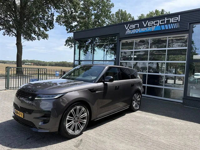 Land Rover Range Rover Sport (2024) — foto 1
