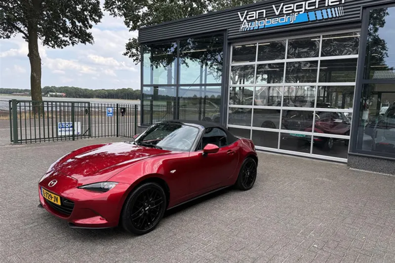 Mazda MX-5 (2021)