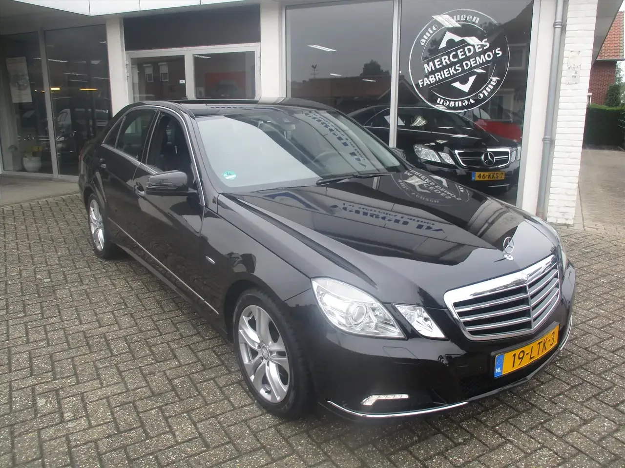 Mercedes-Benz E-Klasse (2009) — foto 1