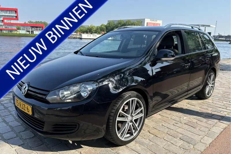 Volkswagen Golf (2011)