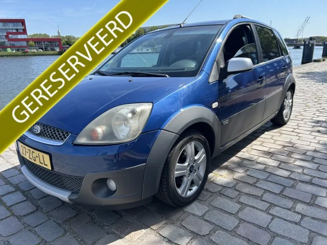 Ford Fiesta (2008) — foto 1