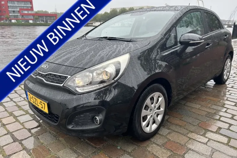 Kia Rio (2014)
