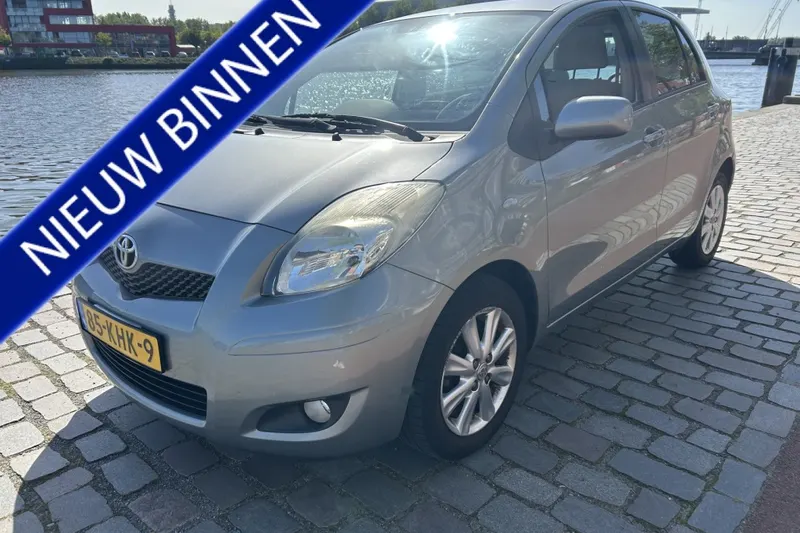 Toyota Yaris (2009)