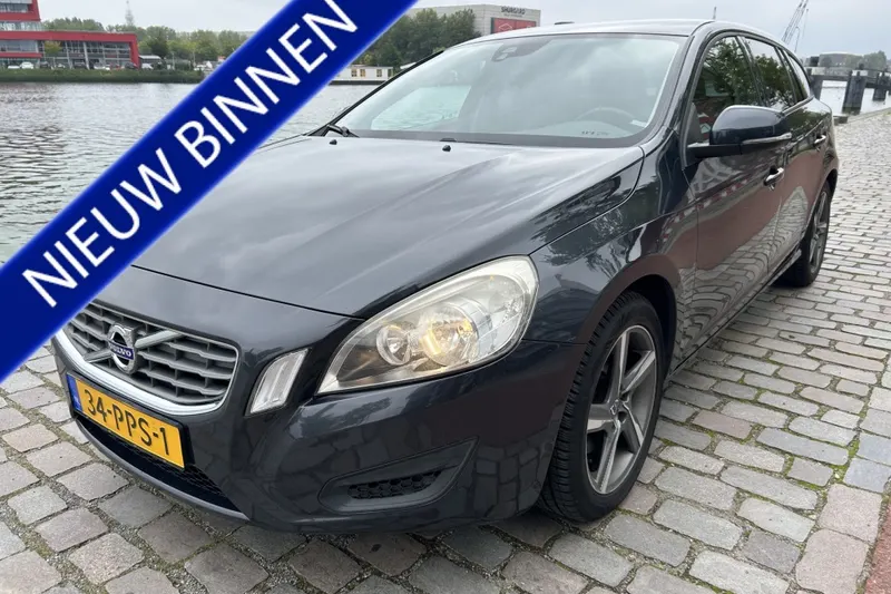 Volvo V60 (2011)