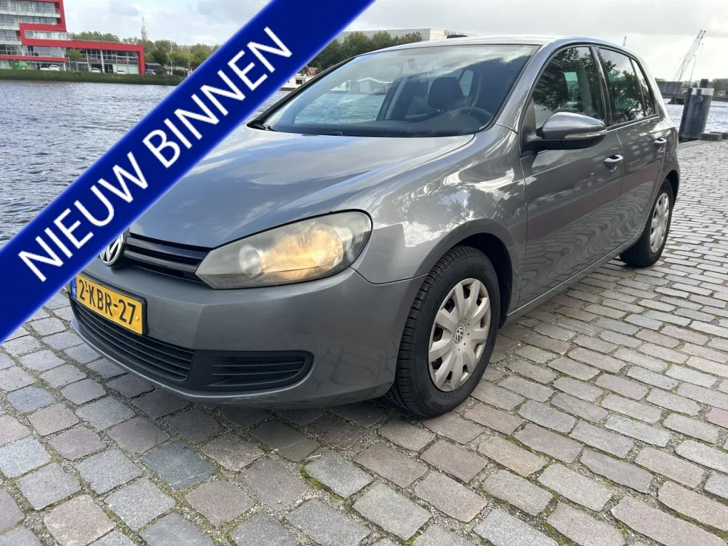 Volkswagen Golf (2011) — foto 1
