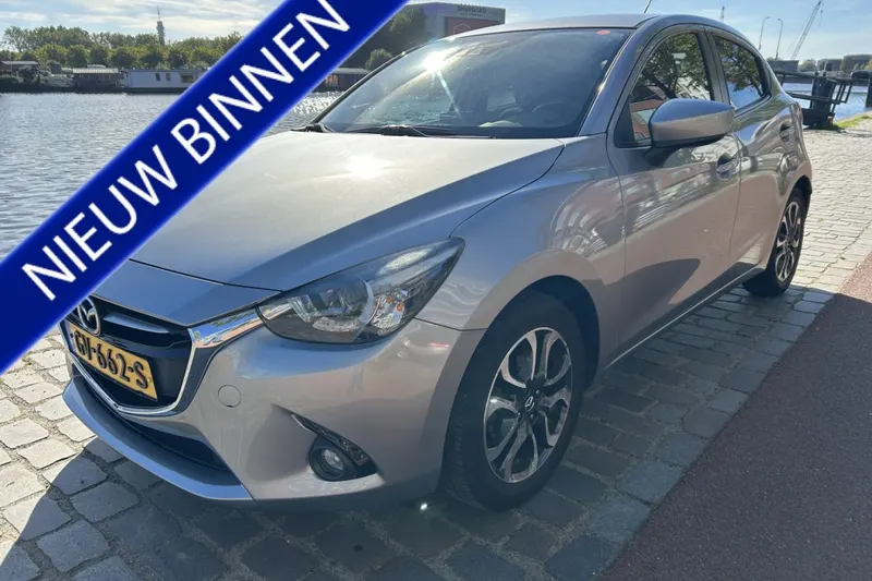 Mazda 2 (2015)
