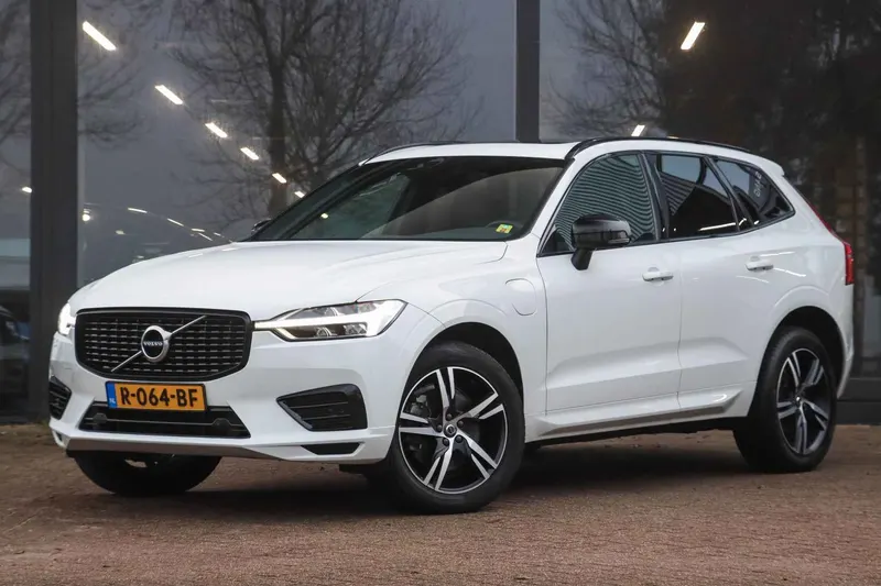 Volvo XC60 (2022)