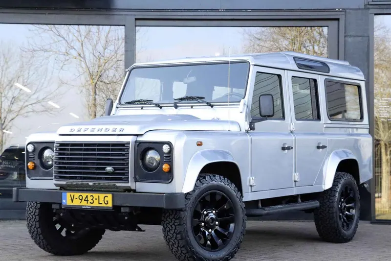 Land Rover Defender (2013)