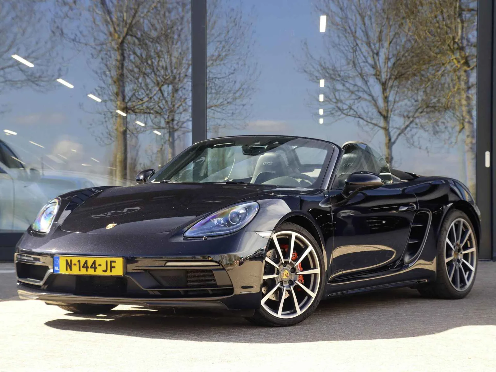 Porsche 718 Boxster (2018) — foto 1