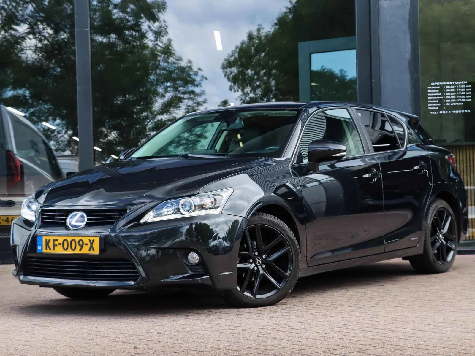 Lexus CT (2016) — foto 1