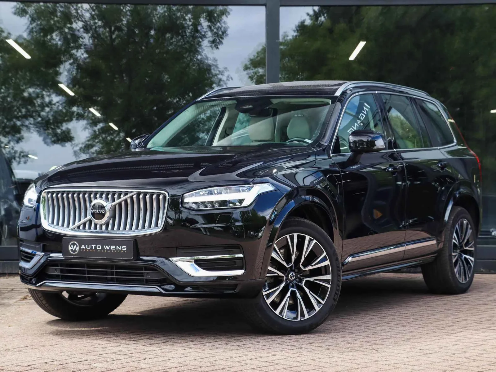 Volvo XC90 (2024) — foto 1