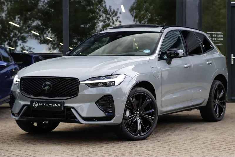 Volvo XC60 (2025)