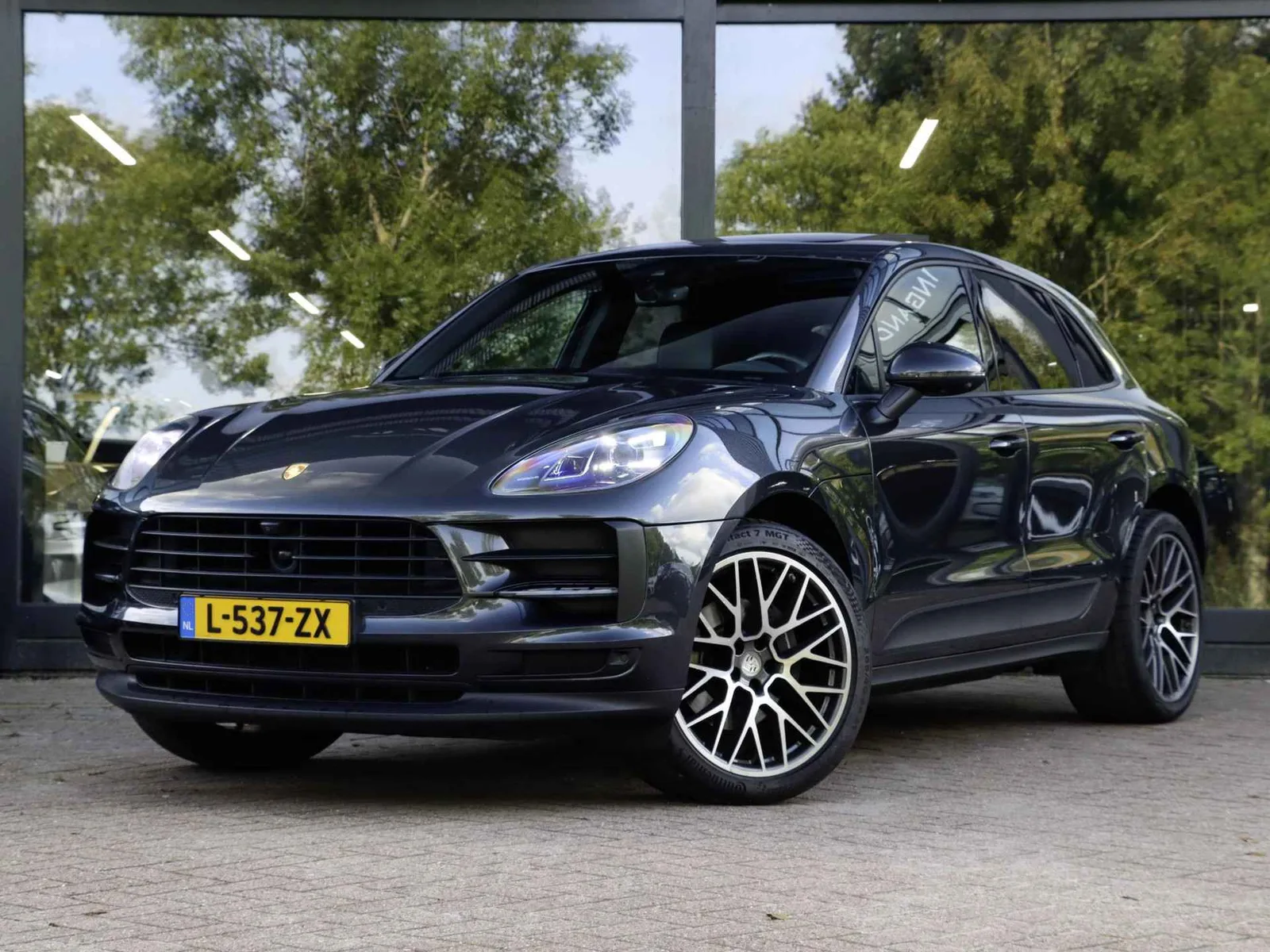 Porsche Macan (2019) — foto 1