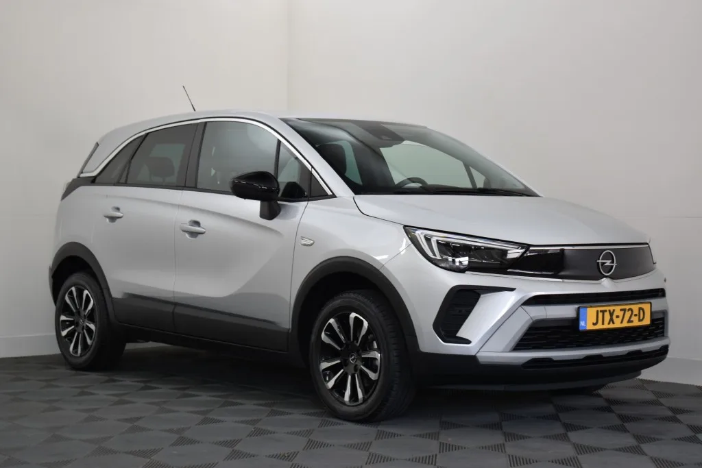 Opel Crossland (2023) — foto 1