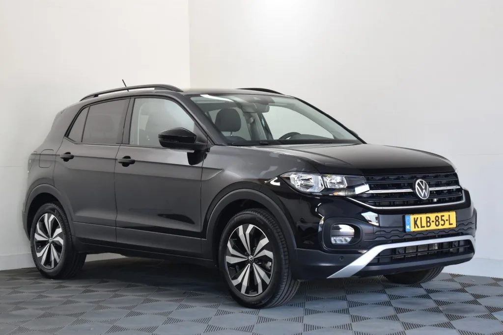 Volkswagen T-Cross (2023) — foto 1