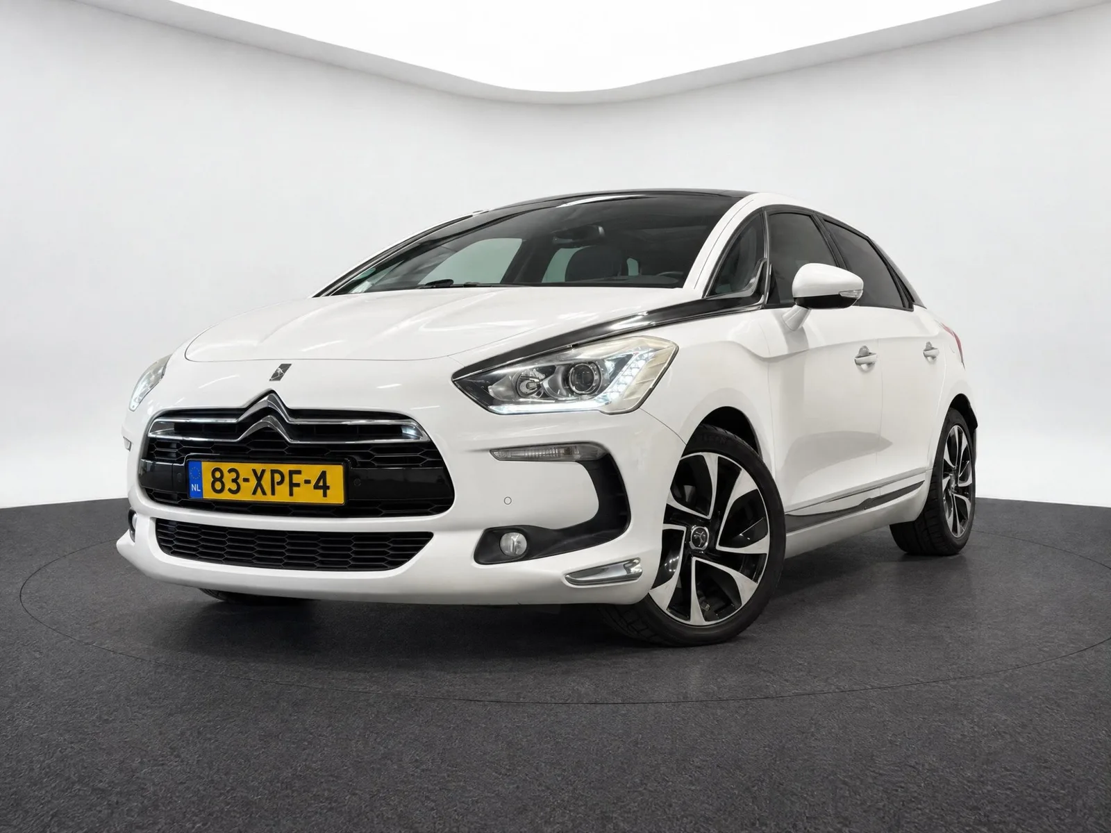 Citroën DS5 (2012) — foto 1