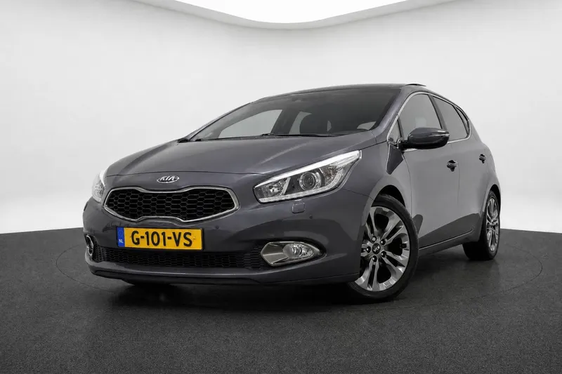 Kia Cee'd (2012)