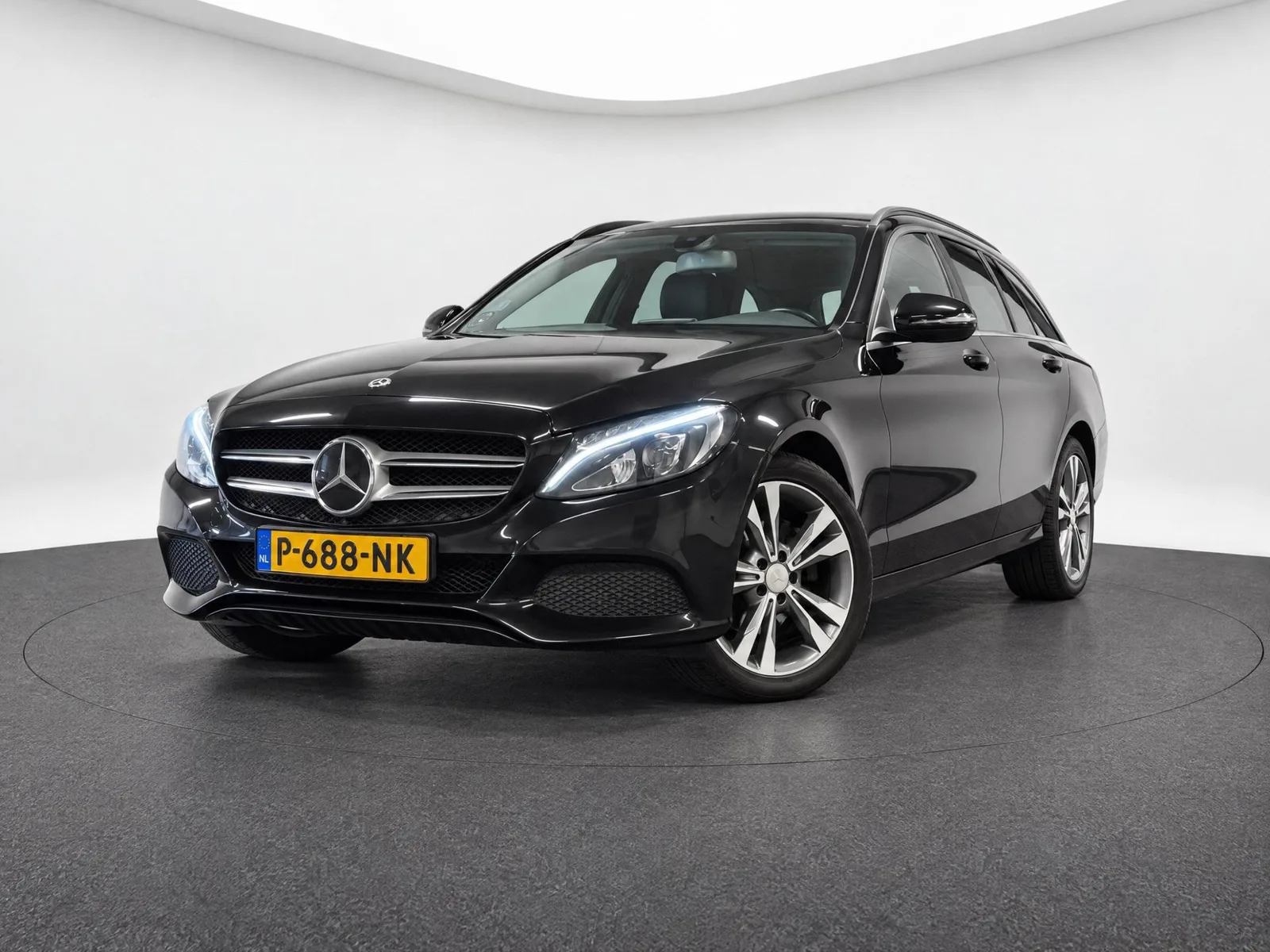 Mercedes-Benz C-Klasse (2018) — foto 1