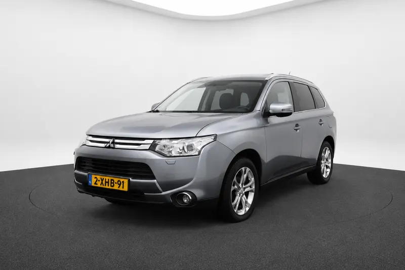 Mitsubishi Outlander (2014)