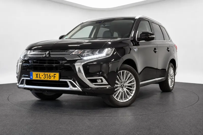 Mitsubishi Outlander (2019)